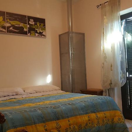Al Fontanone Hotel Cecchina Buitenkant foto