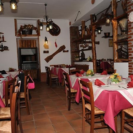 Al Fontanone Hotel Cecchina Buitenkant foto